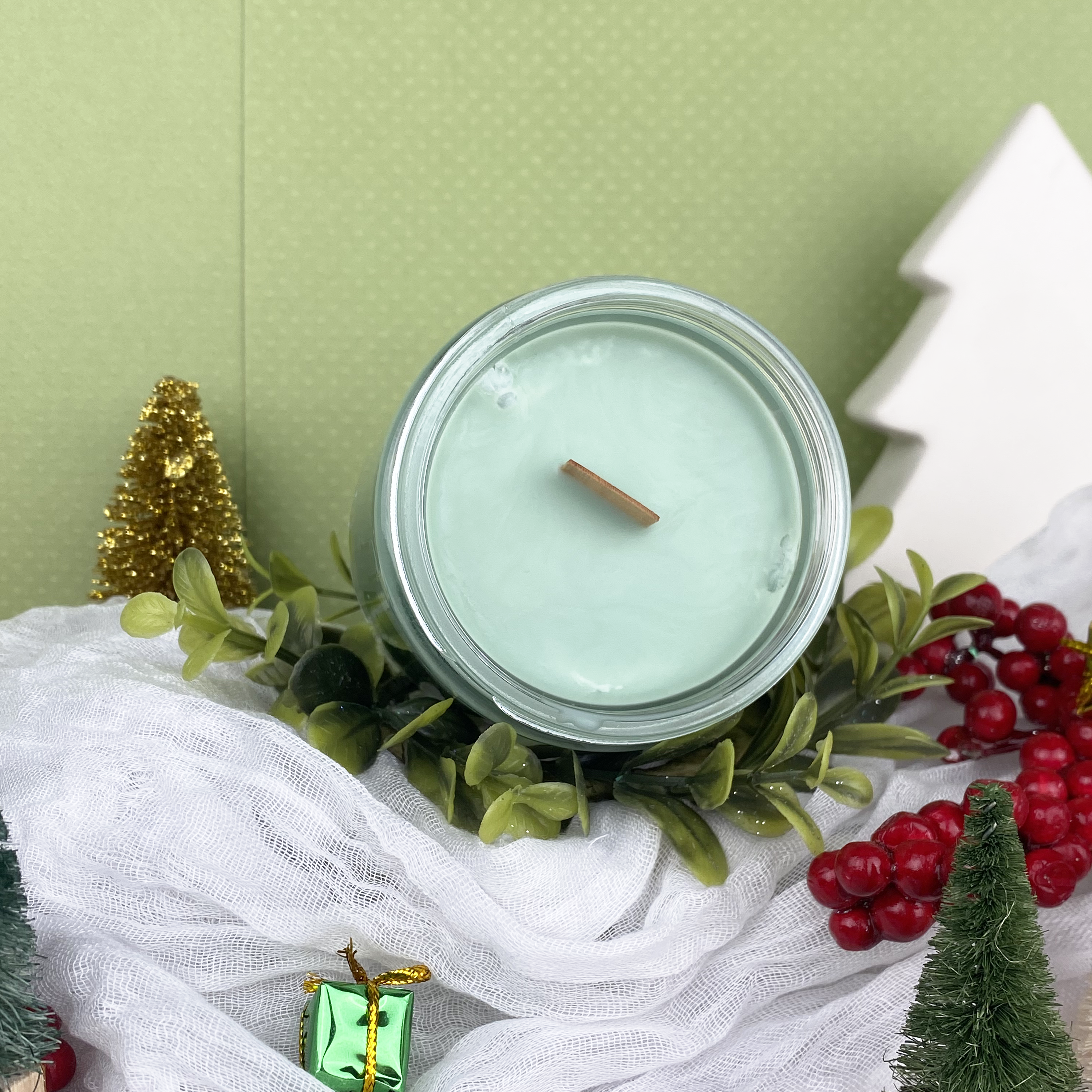 It's Christmas! - Wooden Wick Candle