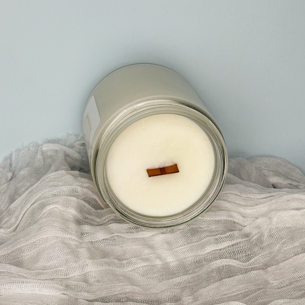 Warm Vanilla - Wooden Wick Candle